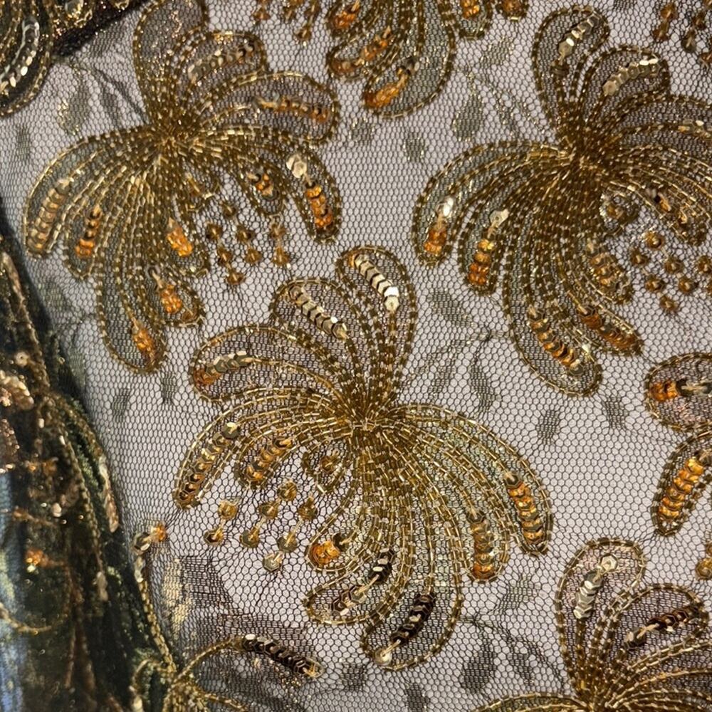 Vintage 1980s Scala Gold & Black Sequin Beaded Blouse – Petite Small – EUC - Picture 3 of 10